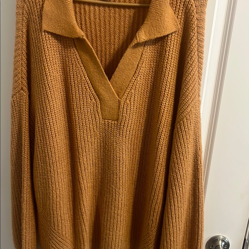 Tan V-Neck Chunky Knit Sweater